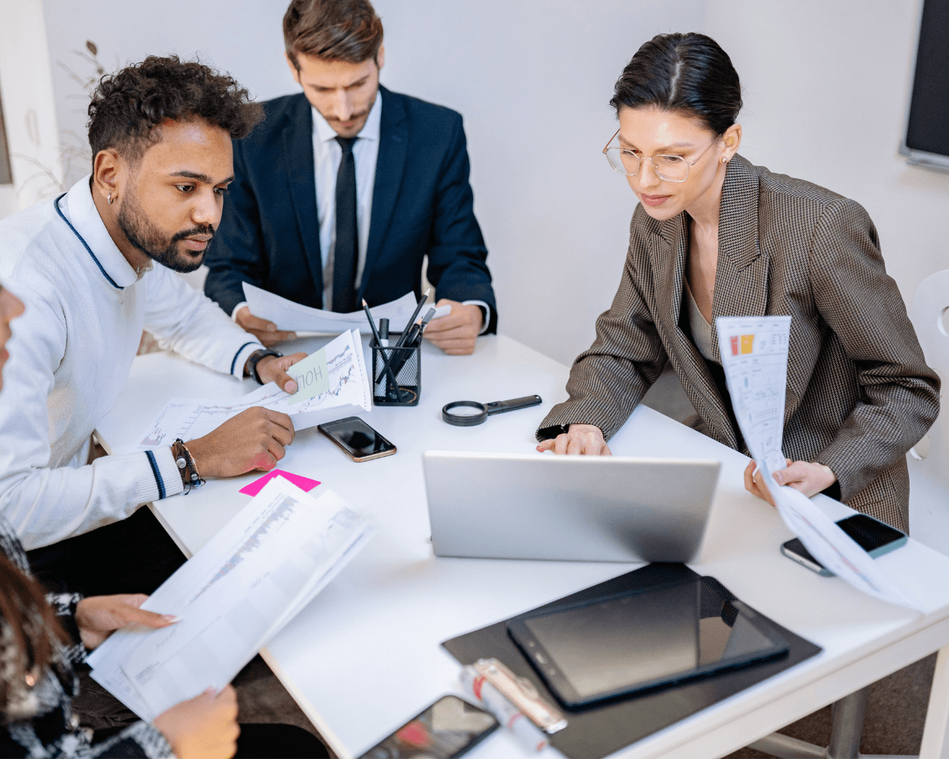 Your Confidence Strategy Might Be Backfiring.  Especially If You’re Playing in a Power Game
